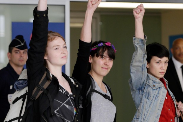 Nope: All the hot chicks in the world can't make communism cool again.
