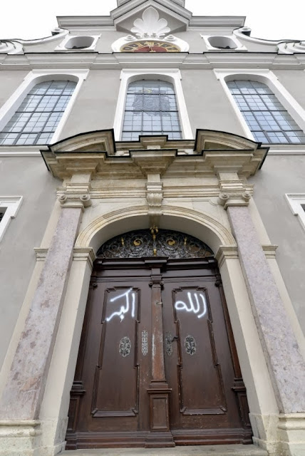 Kirche (5)