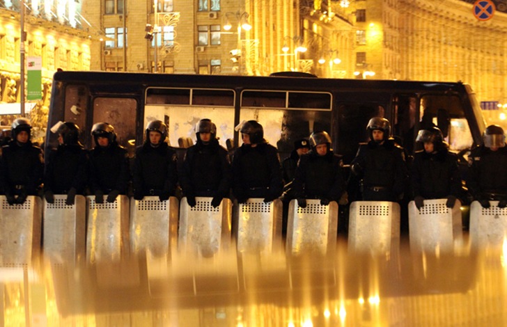 Ukrainian Police stand guard in Independence Square in Kiev. Ukrainian Police stand guard in Independence Square in Kiev.