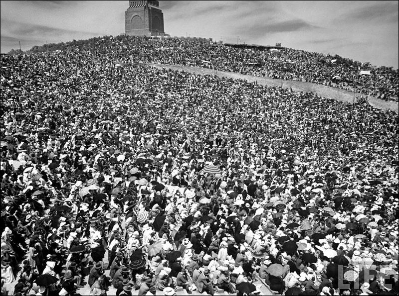 The dedication of the Voortrekker Monument in 1950.