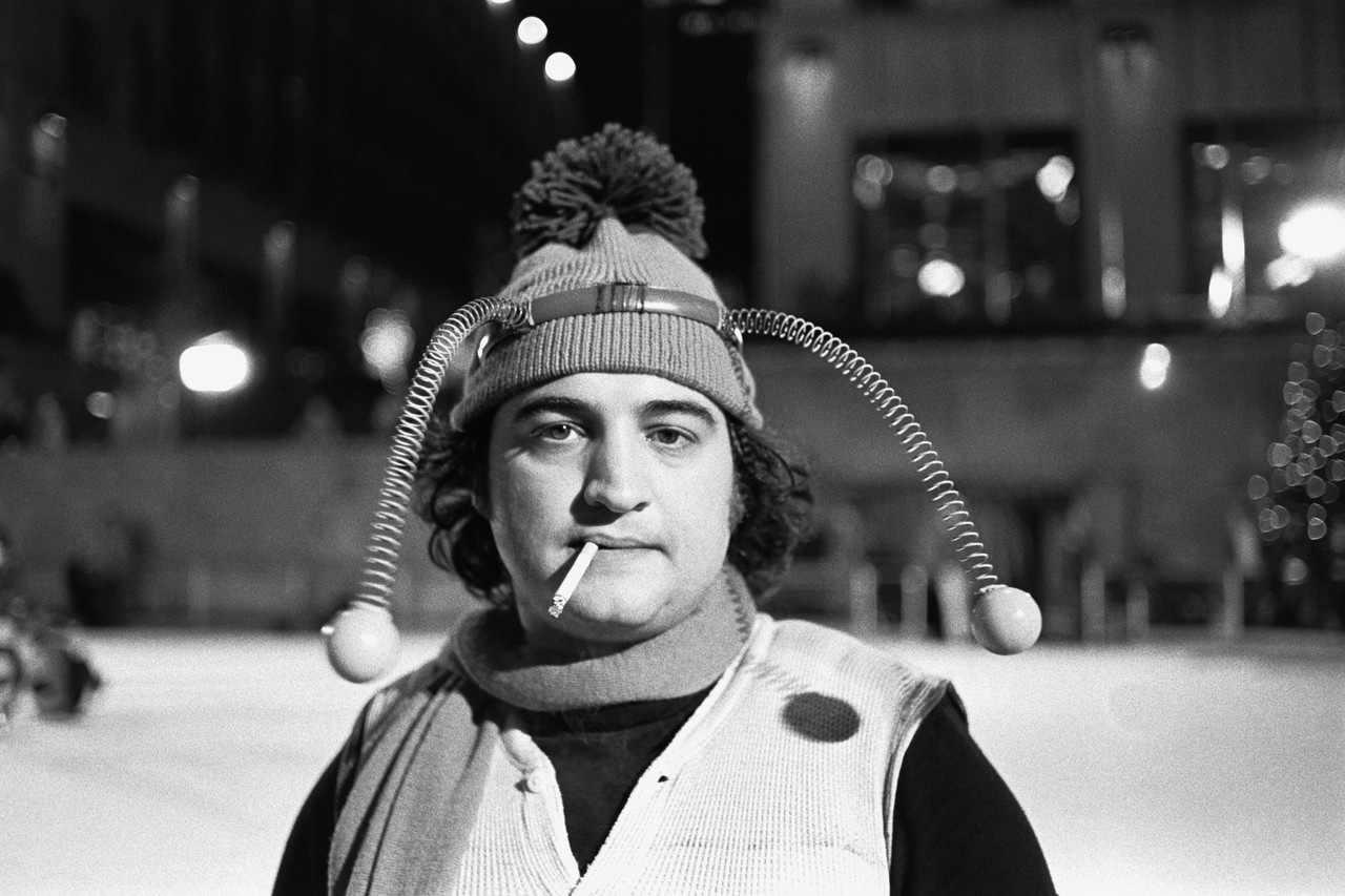 Albanians all look exactly like this. Approach one if you are needing heroin or a kidney.