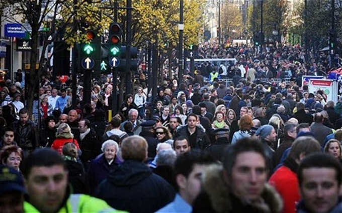 England-crowds England-crowds