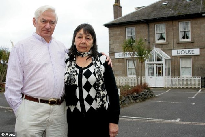 Hazelmary and Peter Bull Hazelmary and Peter Bull