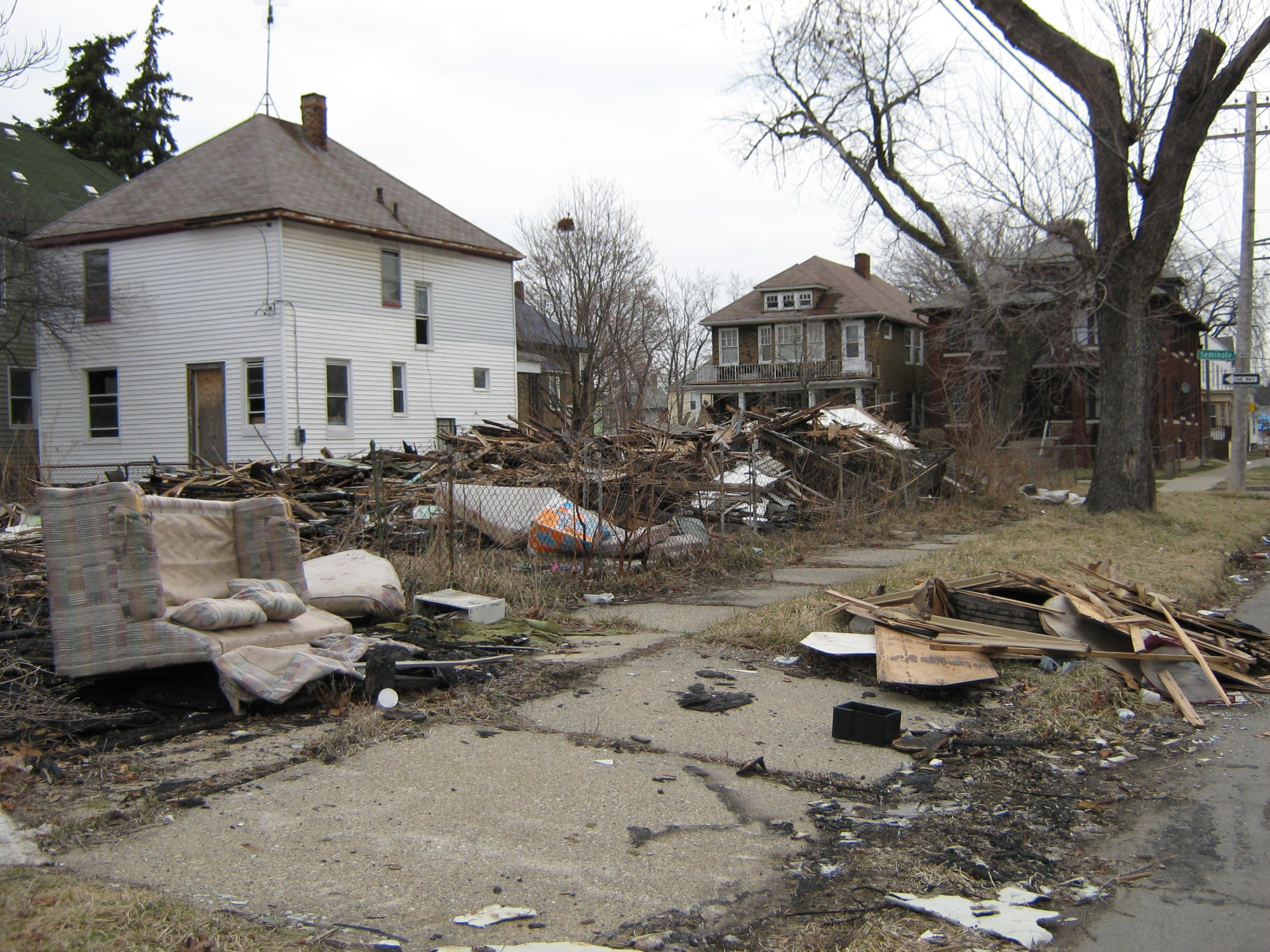 Detroit, Michigan, like every place in the world with a majority black population, is a hellish wasteland.