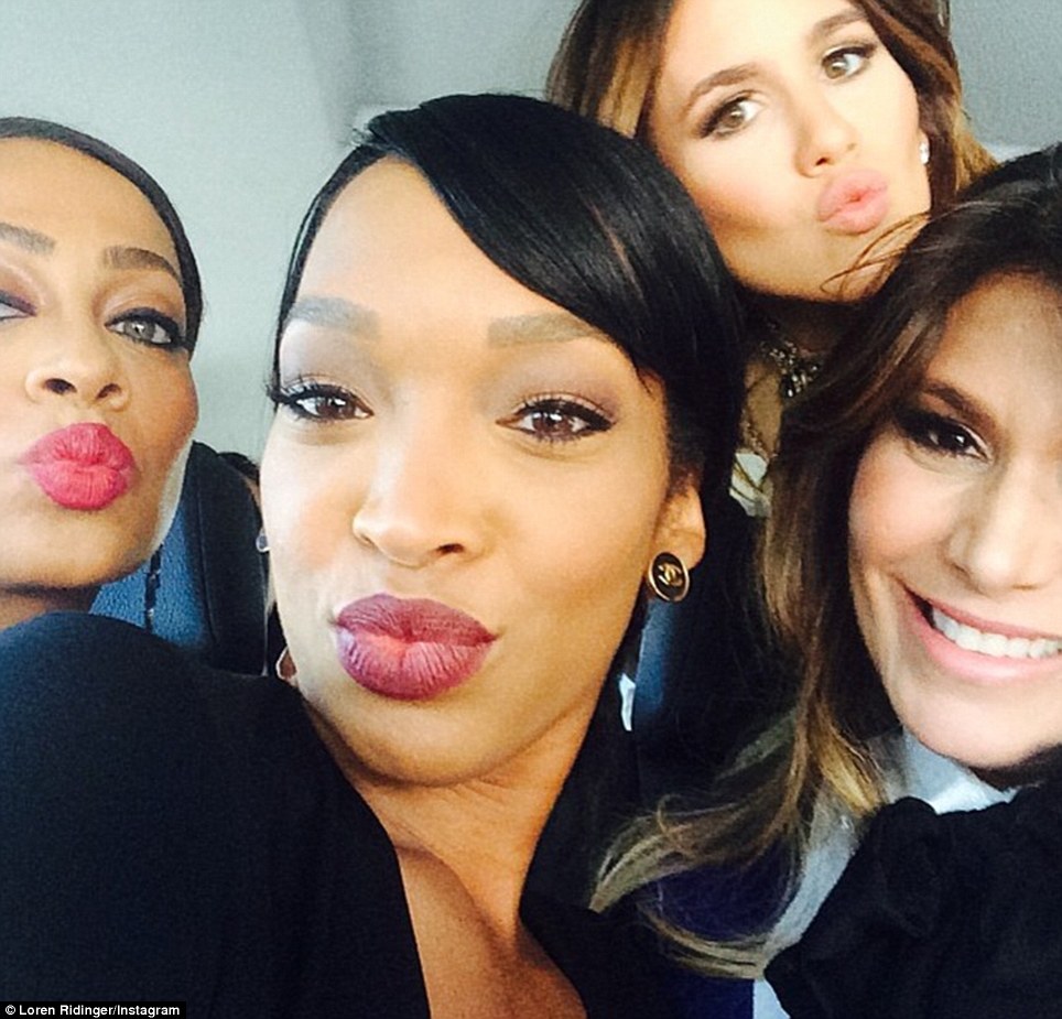 kardashian_selfie_2