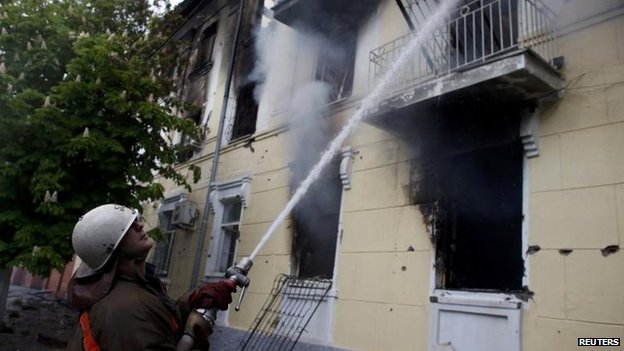 Jewish terrorist forces also burned the police HQ in Mariupol.