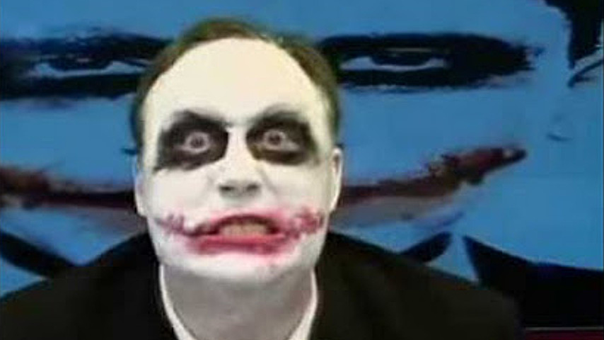 Loony-toony pro-Jewish conspiracy theorist Alex Jones also enjoys dressing up like the Joker.