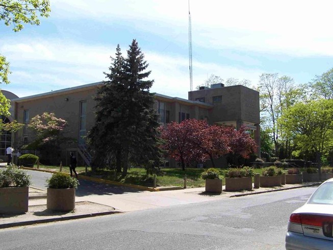 The_old_Beis_Madrash_Building_of_BMG The_old_Beis_Madrash_Building_of_BMG