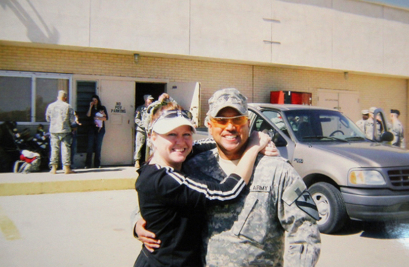 Kooky Mestizo Gonzalez with his White ex-wife Samantha Bell.