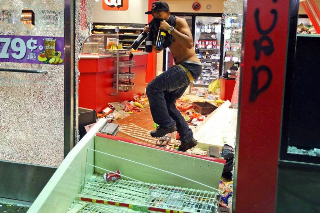 #PantsUpDontLoot