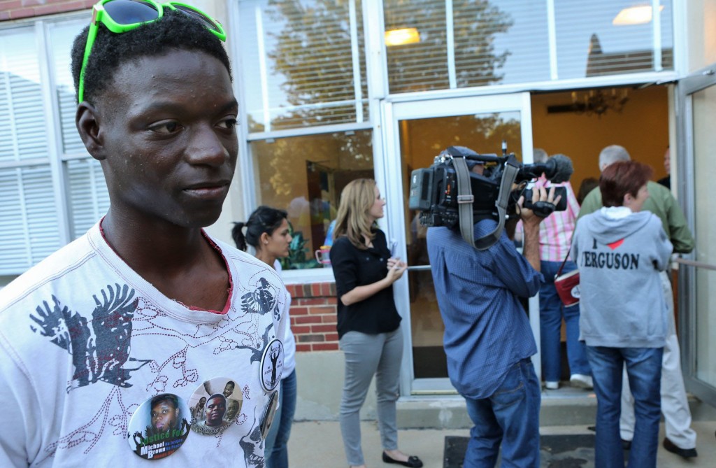 He doesn't even look like an American Black. Looks like a straight-off-da-boat jungle Black.