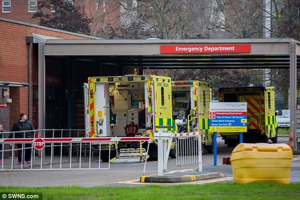 246D59EE00000578-2896973-Gloucestershire_Royal_Hospital_pictured_and_Cheltenham_General_H-a-9_1420463666540 246D59EE00000578-2896973-Gloucestershire_Royal_Hospital_pictured_and_Cheltenham_General_H-a-9_1420463666540