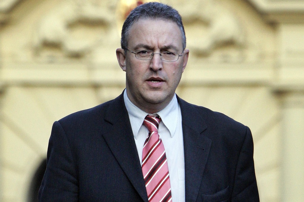 The Moroccan mayor of fuck off wants his kin to chill.