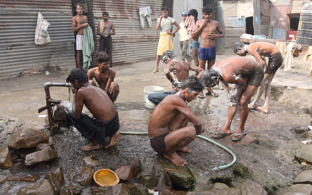 Catching a quick bath before hopping on a plane to head to their new jobs at RAND.