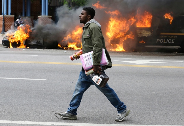 baltimore-riot-police-freddie-gray