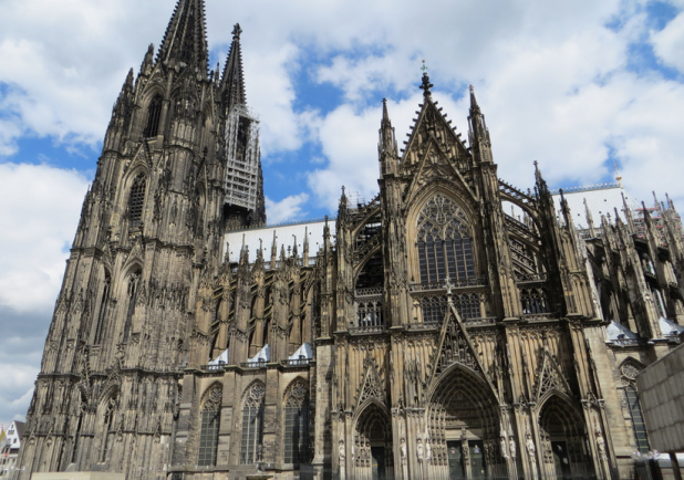 These gang-raping Moslem terrorists obviously understood the significance of doing this in front of a church. Shamefully, Germans don't understand that significance.