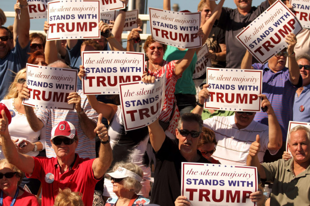 la-pol-prez-white-people-responsibility-trump-20151230