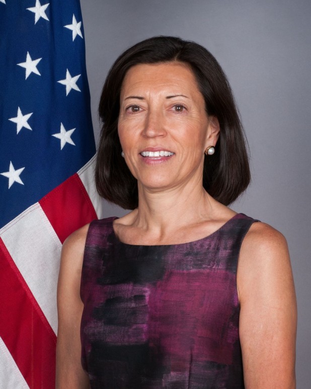 Pamela-Hamamoto