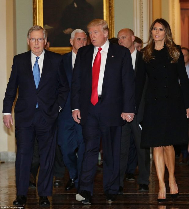 3a3ea95700000578-3925486-solid_support_melania_remained_close_by_her_husband_throughout_t-a-5_1478827790602